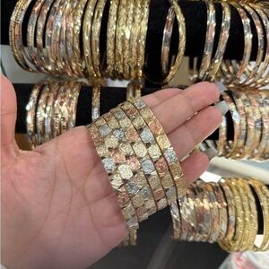 San Benito Semanario Trhee Color  Gold Rose and Silver plated Bangle Set